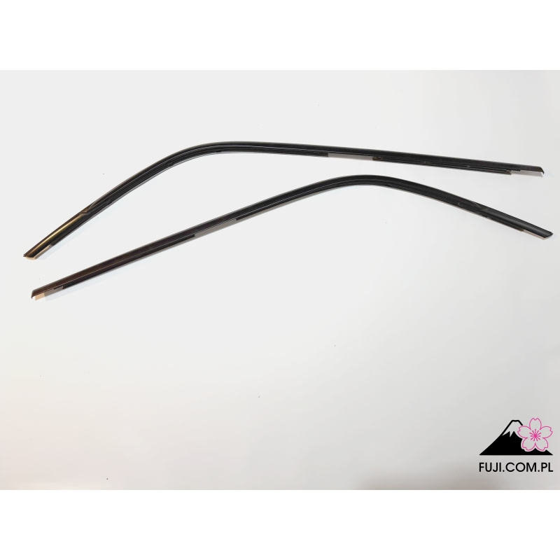 Oryginalne owiewki do Subaru Forester II SG